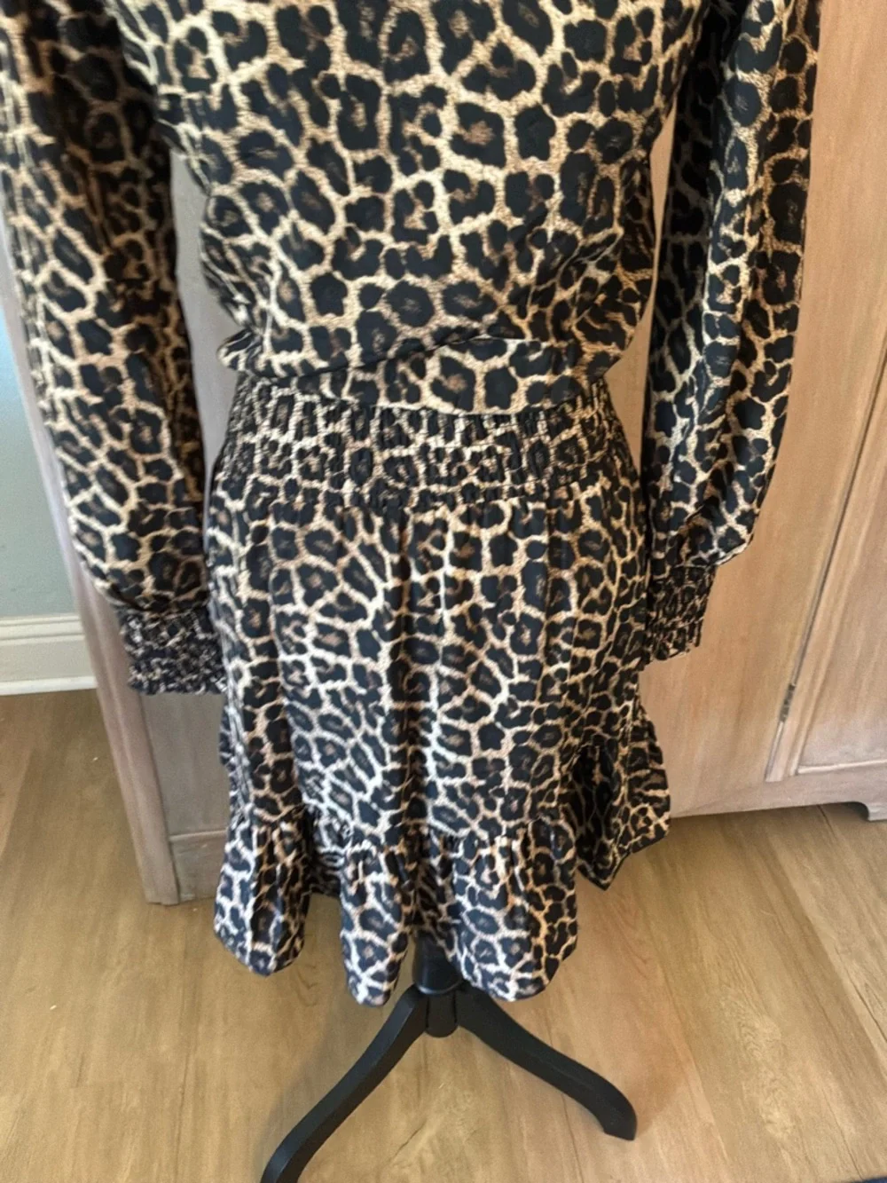 NWT Michael Kors “Julia” Leopard Print Dress XS